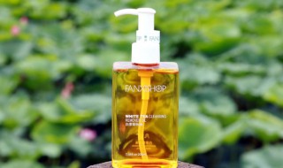 用卸妆油后还用洗面奶吗（用卸妆油后还用洗面奶吗知乎）