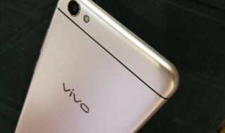 vivox7插充电器才能开机（vivox7充电才能开机是什么情况）