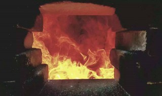 为什么炉子里的柴会毕剥作响 为什么炉子里的柴会毕剥作响20字