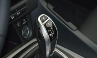 抬离合怎样移动脚后跟 抬离合怎样移动脚后跟视频