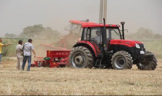 旋耕是轮式的好还是履带式（旋耕是轮式的好还是履带式的）