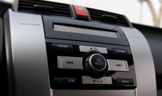 本田锋范怎么拆中控显示屏(本田锋范中控台显示屏怎么拆)