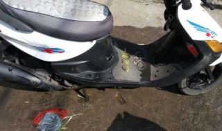 踏板车风扇里面有声音是怎么回事 踏板车风扇里面有声音是怎么回事啊