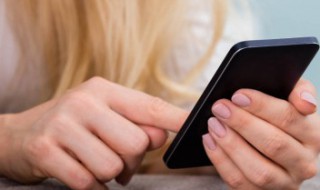 为什么腾讯课堂上课时屏幕上显示qq号（为什么腾讯课堂上会出现QQ号）