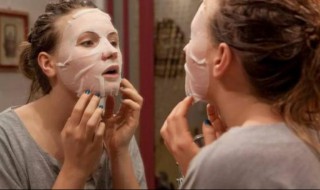 面膜多久贴一次补水美白（美白补水面膜几天敷一次）