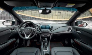 科沃兹点烟器保险位置（科沃兹点烟器保险位置20）