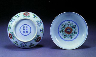 元代霁蓝釉瓷器特征 元代霁蓝釉真品细节特征图片