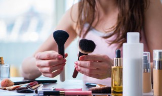 化妆刷平常怎么用（用化妆刷怎么化妆）