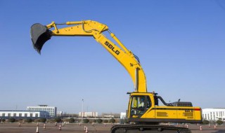 山东临工60挖机在哪加液压油 临工60挖掘机液压油箱多大