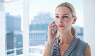 vivo手机插上耳机打电话对方听不到(vivo手机插上耳机打电话对方听不到我声音)