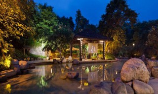 冬天泡温泉唯美的说说 冬天泡温泉唯美的说说简短