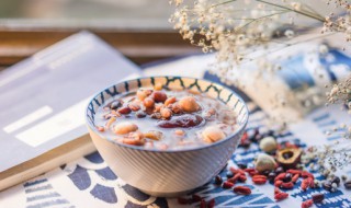 花生糯米粥的做法 花生糯米粥的做法花生去皮