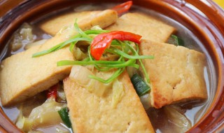 蚌肉豆腐煲怎么弄 蚌肉豆腐煲的做法