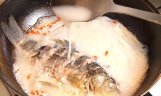 牛奶煮鱼要怎么做 牛奶煮鱼要怎么做好吃