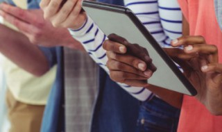 qq飞车昵称最新版的（qq飞车昵称最新版的情侣）