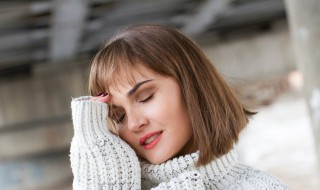 空气刘海的打理技巧（怎样打理空气刘海好看）