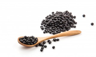 泡黑豆用热水还是冷水好（泡黑豆是用冷水还是热水）