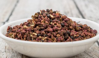 花椒怎么晒干不变黑 花椒晒干后为何变黑了