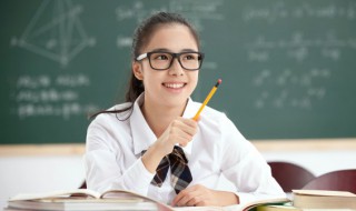 英明果断的意思 英明决断的意思