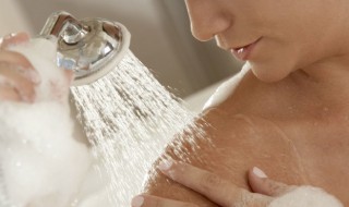 三伏天可以洗冷水澡吗（三伏天能用冷水洗澡吗）