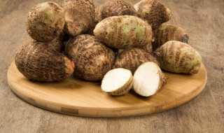 芋头能和羊肉一起吃吗（芋头能和羊肉一起吃吗 吃羊肉能吃芋头吗）