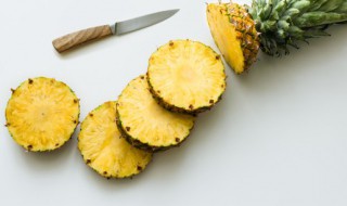 菠萝用盐水泡的原因 菠萝用盐水泡是为什么