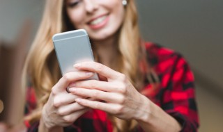 成熟的女性微信名字（成熟的女性微信名字四字）