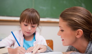 詹加偏旁组词（詹加偏旁组词组新字）