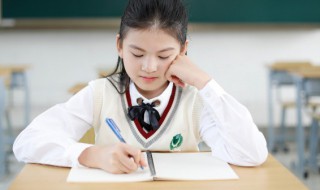 翩翩年少的意思（翩翩少年的意思）