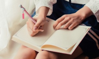 胸罗锦绣的意思（胸罗锦绣口吐珠玑什么意思）