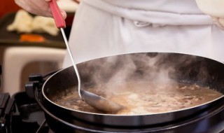 辣椒根煲汤有什么好处(辣椒根煲汤有什么好处和坏处)