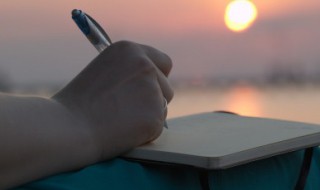 微信昵称女成熟气质 微信昵称女成熟气质英文