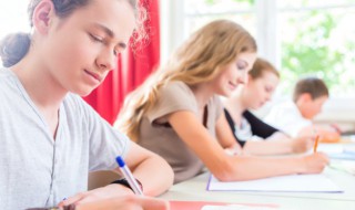 匿笑怎么读（匿笑怎么读和意思）