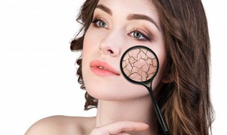 怎么判断自己的肤色 怎么判断自己的肤色是黄几白