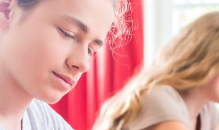 关于国庆的英语作文（关于国庆的英语作文100字高一）