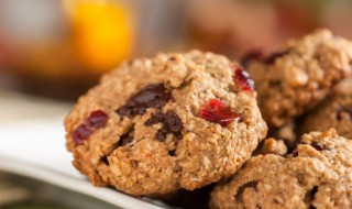 葡萄干曲奇饼干的做法 葡萄干曲奇饼干的做法大全