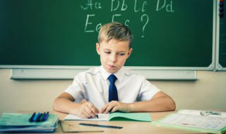 鬼冢虎怎么念（鞋子品牌鬼冢虎怎么念）