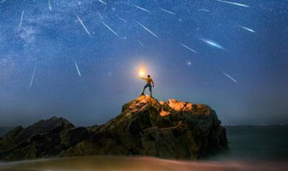 千部一腔千人一面是什么意思 千部一腔千人一面的意思