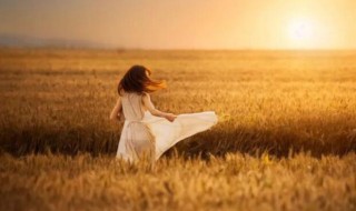 日中则昃月满则亏是什么意思（日中则昃月满则亏物盛则衰）