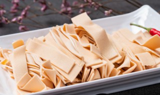 铁板培根腐皮结怎么做 培根豆腐皮的做法