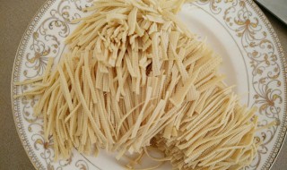 炒干丝怎么做（炒干丝怎么做好吃视频）