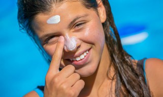 防晒霜和隔离霜的使用顺序 防晒霜和隔离霜的使用顺序是什么