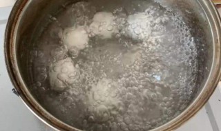 速冻汤圆冷水煮还是开水煮好 速冻汤圆冷水煮还是开水煮好吃