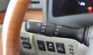 捷达车左右转向灯如何操作（捷达车左右转向灯如何操作的）