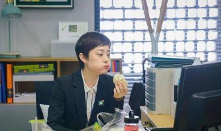 安家房似锦妈妈结局是什么（安家中房似锦的妈妈后来怎么样了）