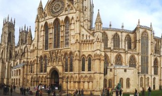 英国的道路为什么是靠左行驶的 英国为什么靠右行驶