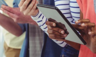 手机摄像头损坏无法切换 手机摄像头损坏无法切换怎么办