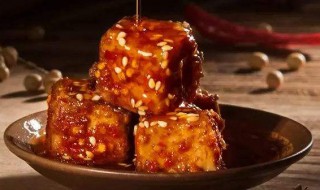 腐乳具有发达的什么?（腐乳的种类及其特点）