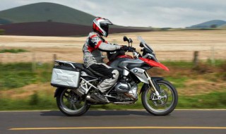 踏板骑摩托必买的装备 踏板骑行装备