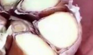 蒜怎么才能剥得快 你学会了吗？